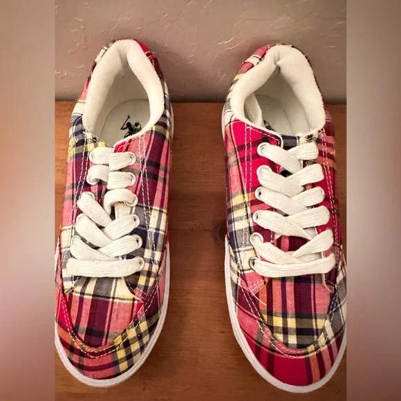 NEW Plaid U.S. Polo Assn. Tennis Shoes - Picture 14 of 15